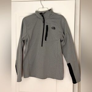 North Face Men’s zip up size M